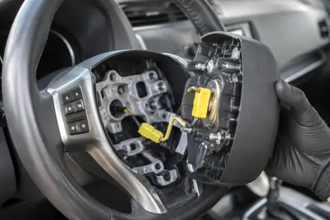 Nilüfer oto ekspertiz Airbag & Güvenlik kontrolü